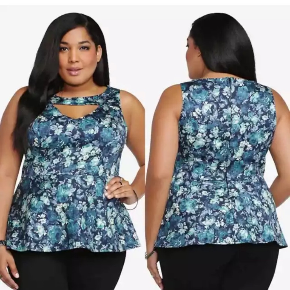 COPY - Torrid Blue Floral Print Peplum Top Size 3X